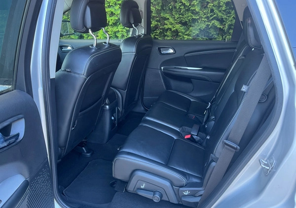 Fiat Freemont cena 29900 przebieg: 337000, rok produkcji 2014 z Dębica małe 121